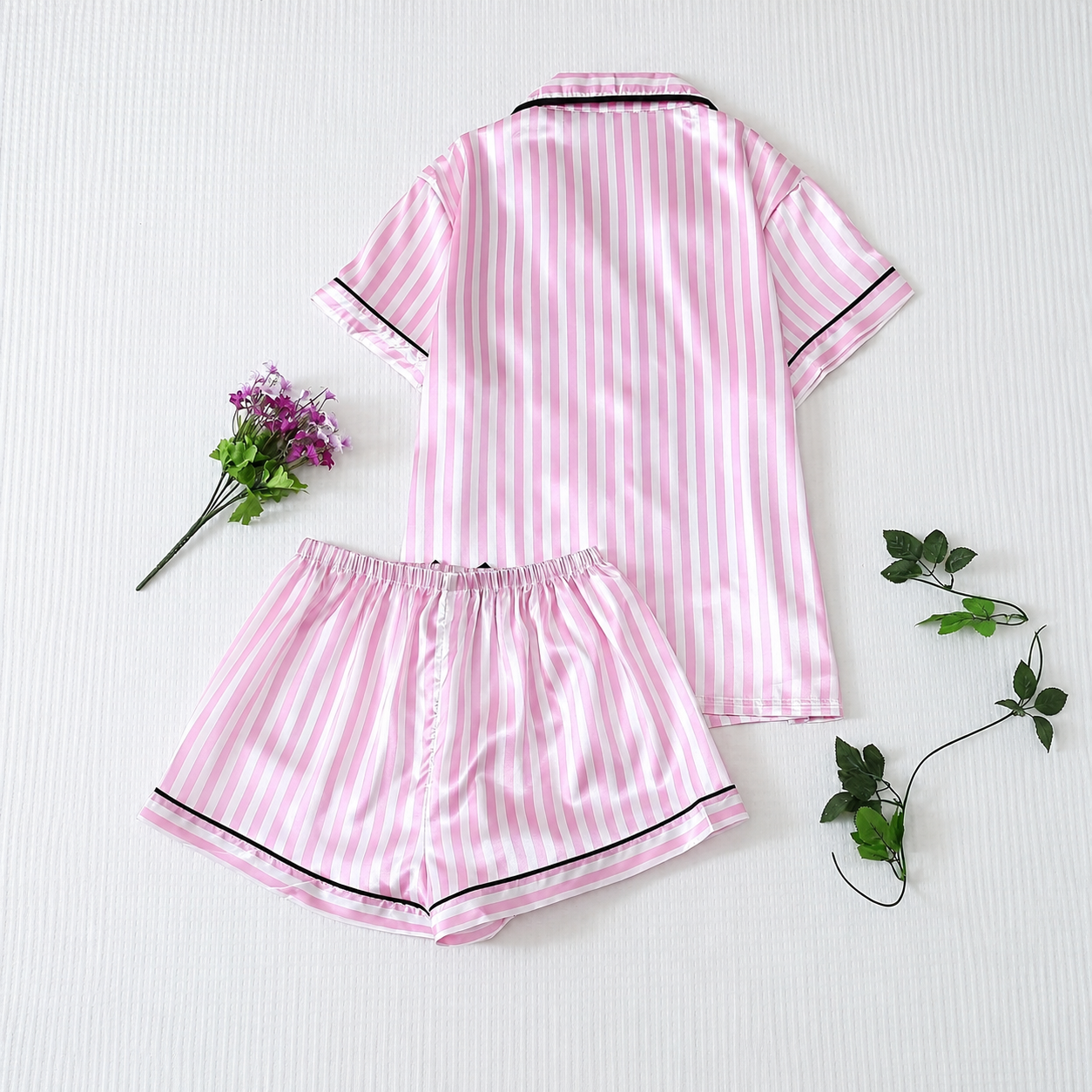 Striped Short Sleeve Top And Bow Knot Shorts Set