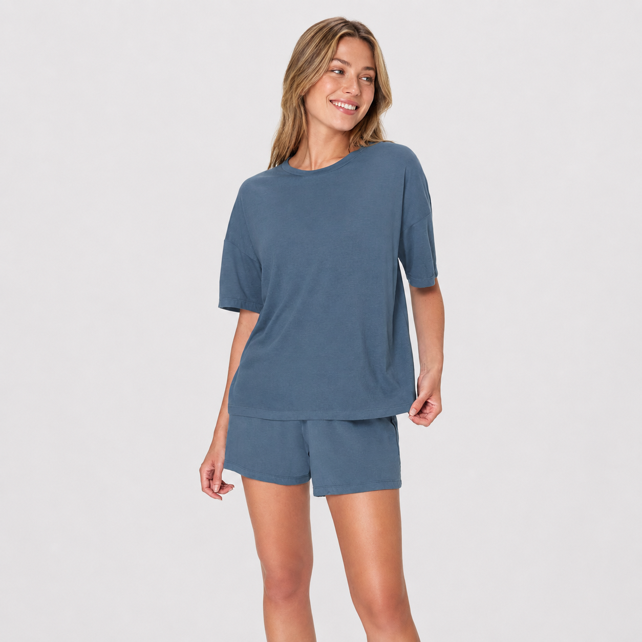 Cozy Sleepwear Set With T Shirt And Shorts For Women