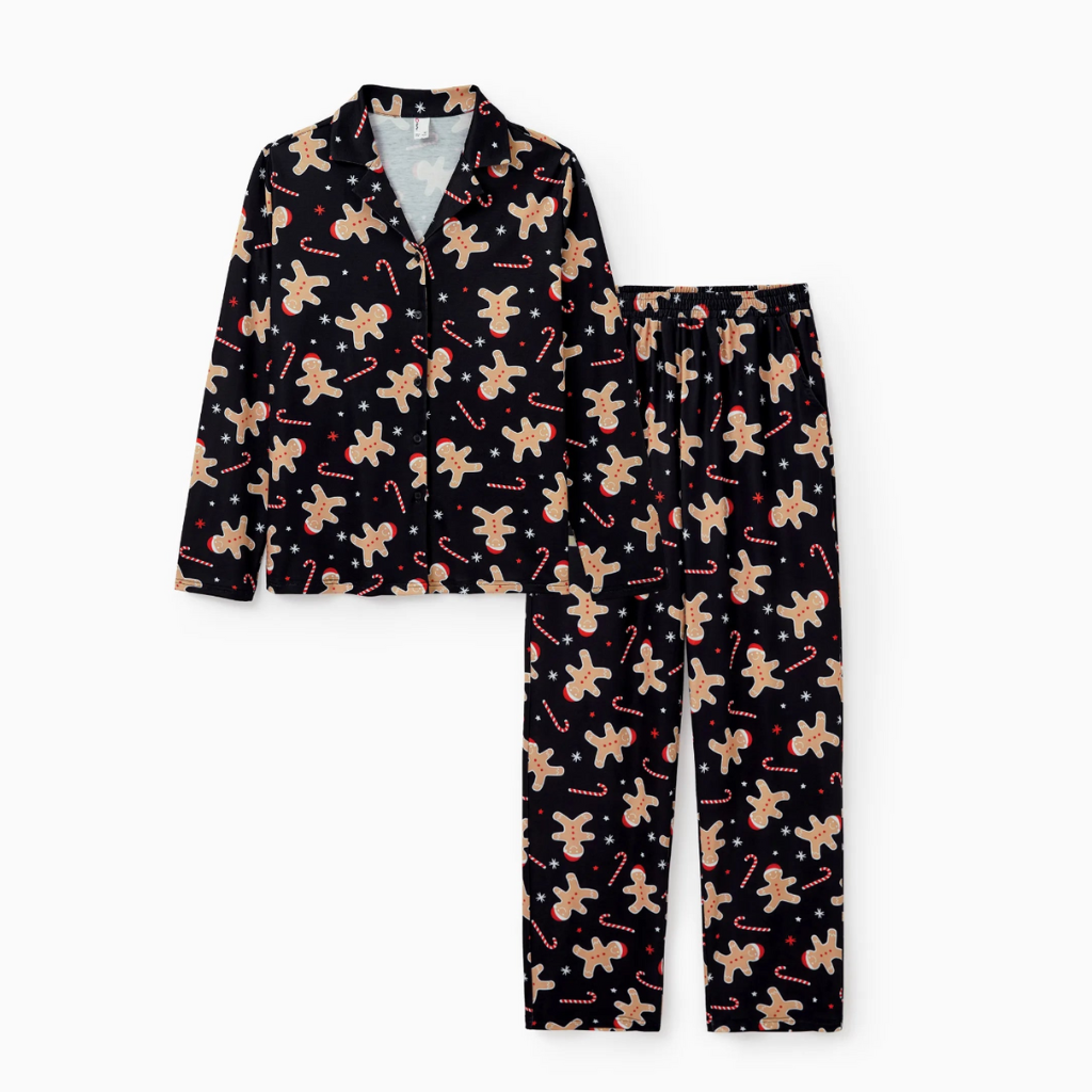 Christmas Gingerbread Print Matching Family Pajama Set With Festive Socks