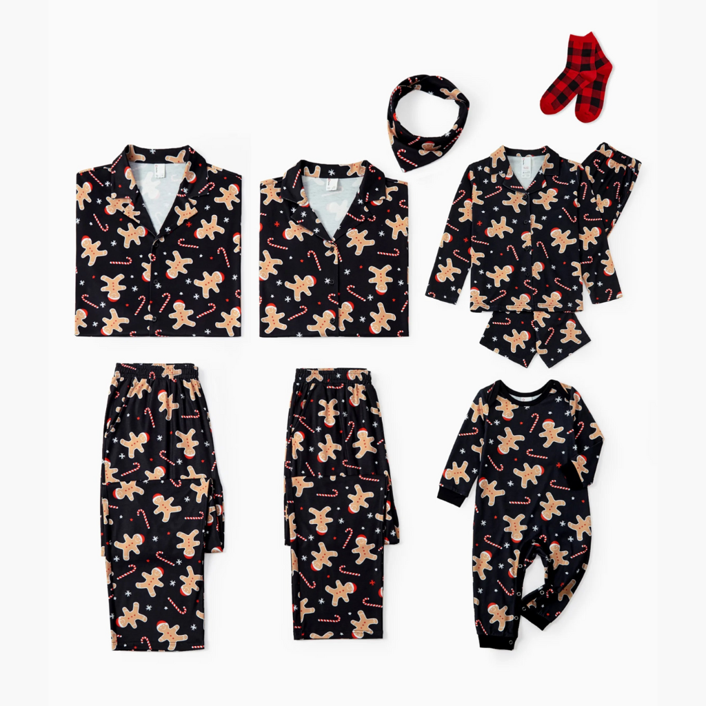 Christmas Gingerbread Print Matching Family Pajama Set With Festive Socks