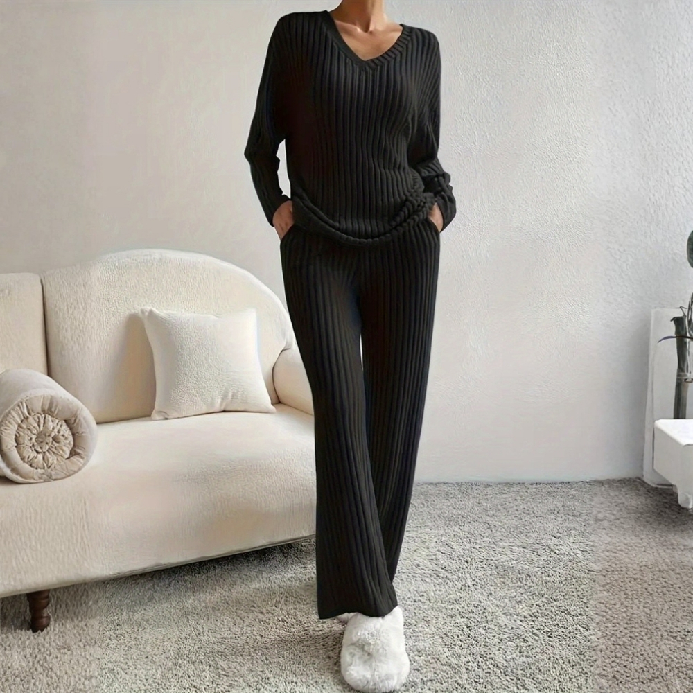 Two Piece Lounge Set With Ribbed Top And Matching Straight Pants For Women