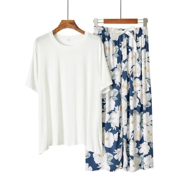 The Solid Top Floral Bottoms Original Pajamas-Original Pajamas