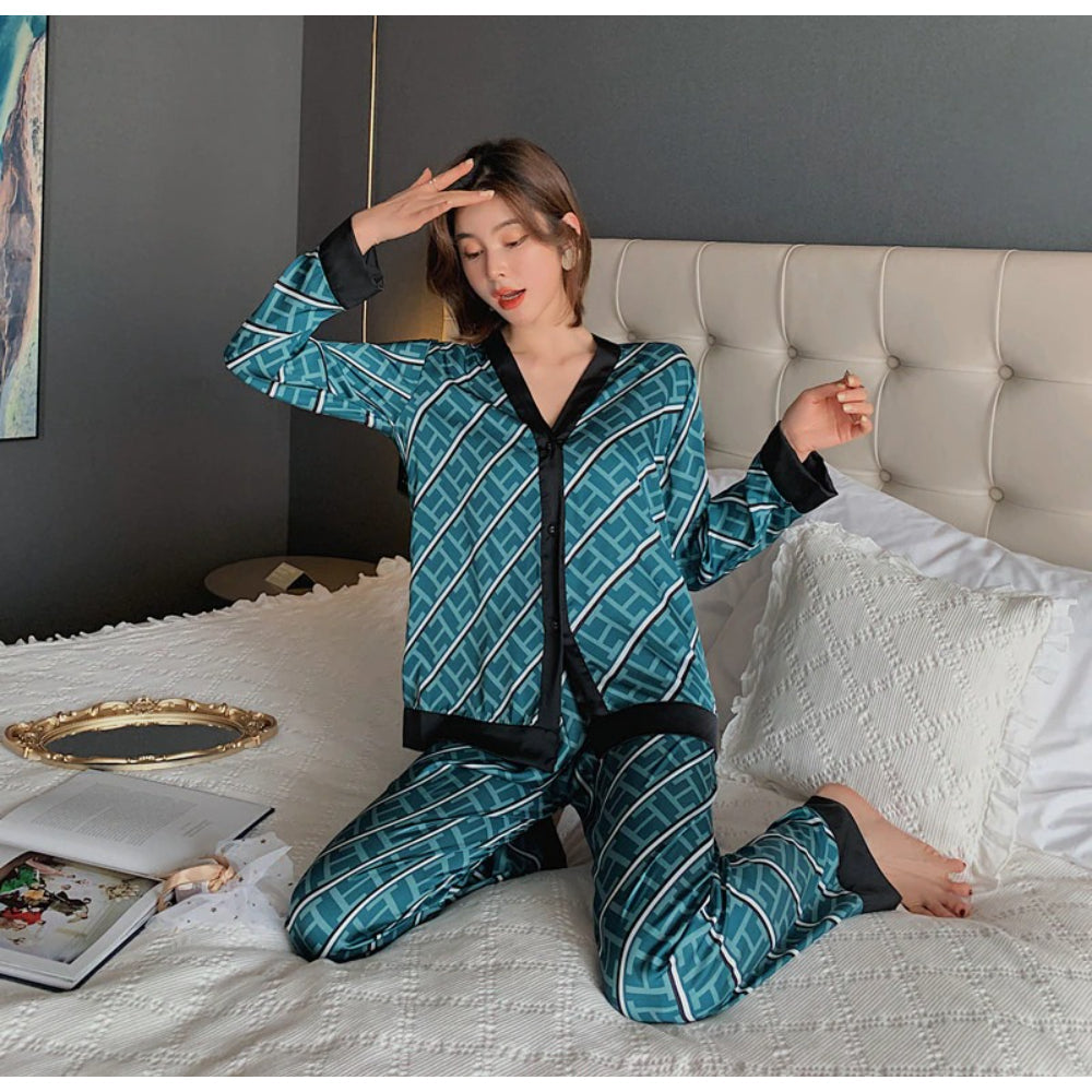 Women's Pajamas Set V Neck Design-Original Pajamas