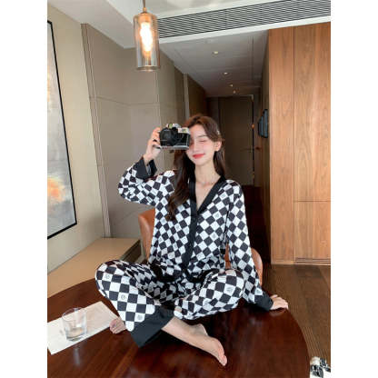 Women's Pajamas Set V Neck Design-Original Pajamas