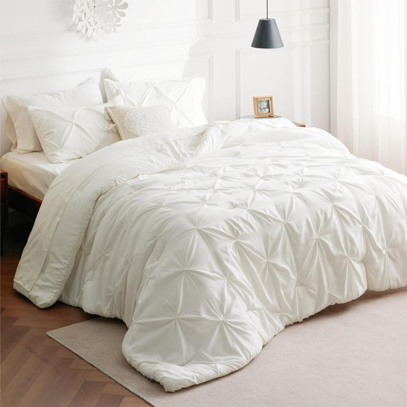 Pack Of 7 Pintuck Bedding Set With Geometric Pattern For All Season Bedroom Decor