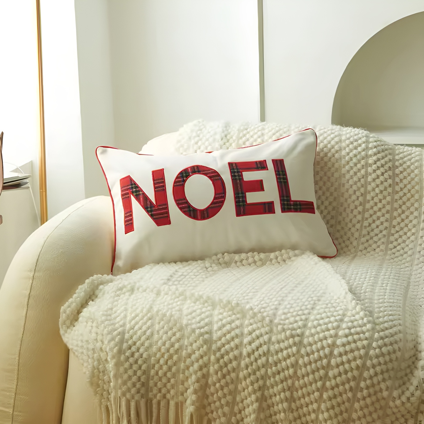 Christmas Themed Plaid Cushion Cover With Embroidered Snowflake Design