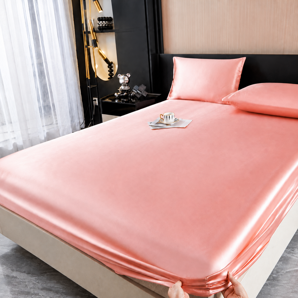 Soft Fitted Sheet With Deep Pocket And Wrinkle Resistant Finish