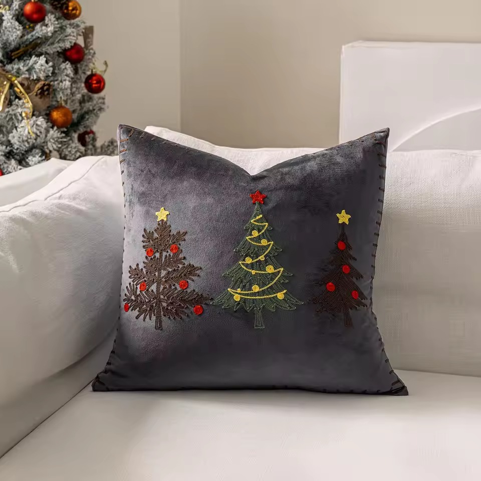 Embroidered Christmas Tree Velvet Cushion CoverChristmas Tree Embroidered Velvet Decorative Square Cushion Cover - Image 4