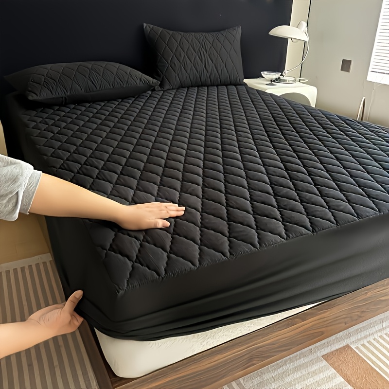 Thickened Soft Fitted Mattress Protector Cover For Bedroom
