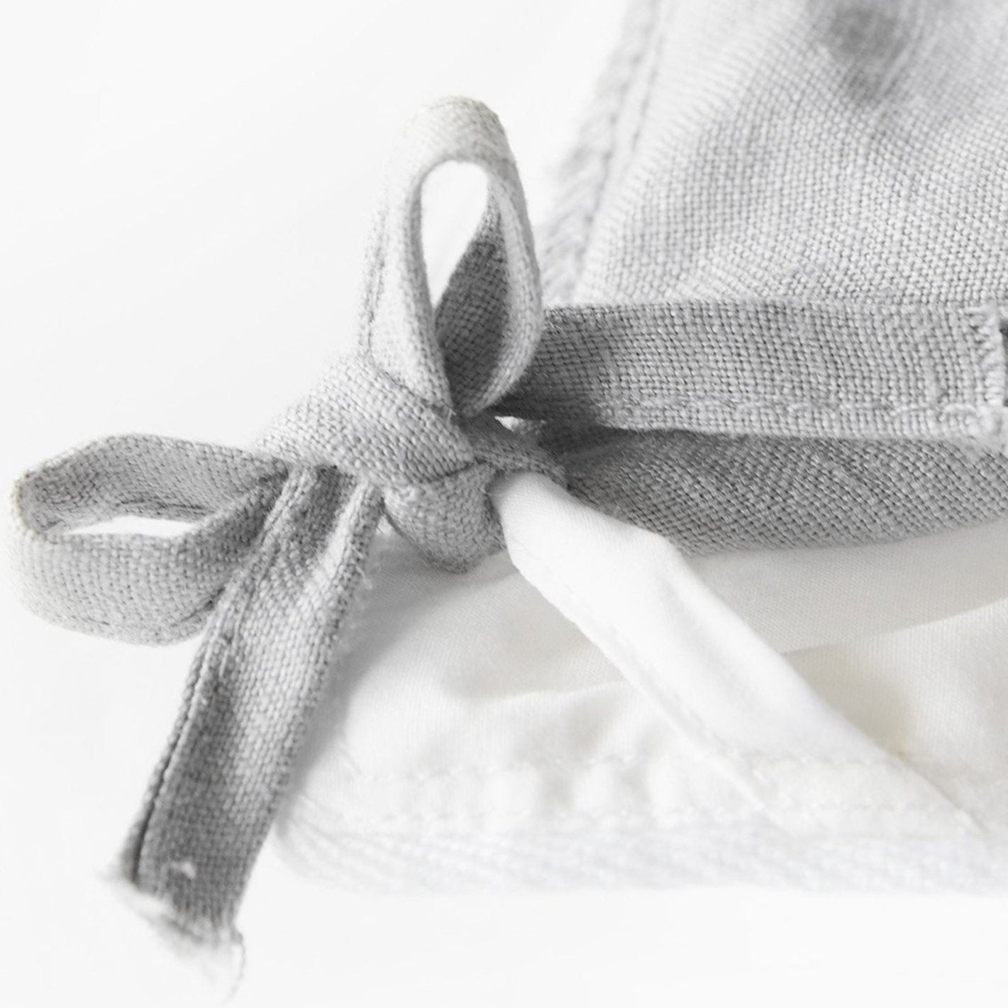 Down Alternative White Comforter