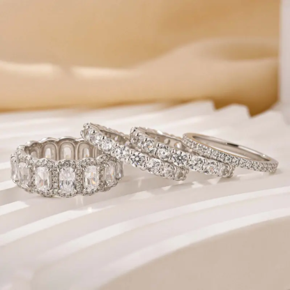 Statement Cushion Cut Bridal Ring Set