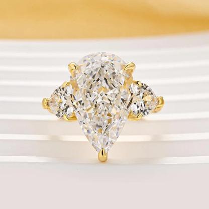 Pear Cut Cubic Zirconia Ring With 925 Sterling Silver For Women