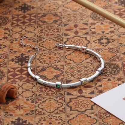 Customized 8 Names Engraved Bracelet - Personalized Jewel