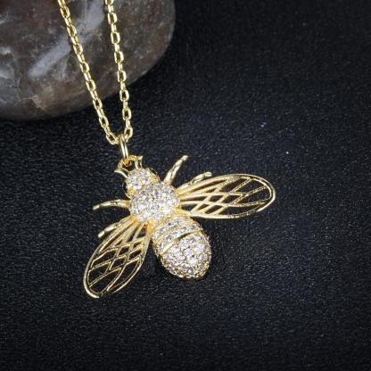 Cute Gold Bee Insects Pendant &Necklace Trendy New Arrival 2018 Charm Choker Necklaces for Women Jewelry - Personalized Jewel