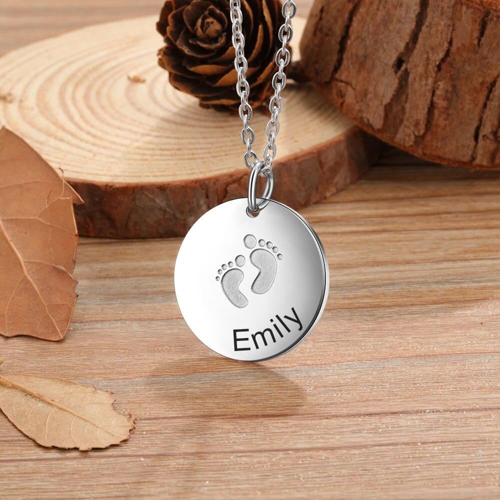 Cute Metal Round Pendant Necklace, Cute Baby Footprint Engraving Pendant, Pendants for New Mothers - Personalized Jewel