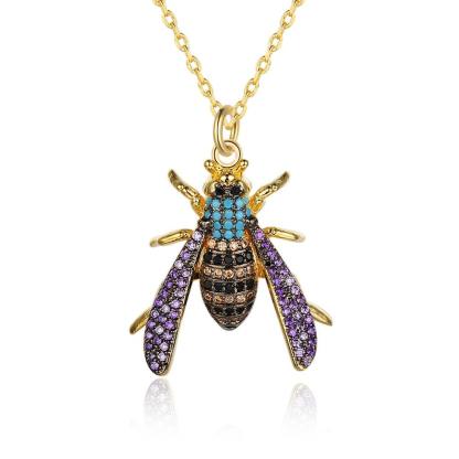 Fashion Necklace for Women - Bee Insect Pendant Necklace for Women - Stylish Accessory for Women- Jewelry for Girls - Personalized Jewel