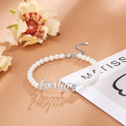 Personalized Nameplate Bracelet for Women Fashionable Accessory for Women - Personalized Jewel