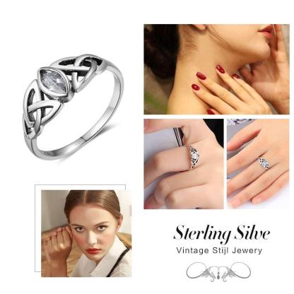 Sterling Silver Flowers Pattern Ring - Personalized Jewel