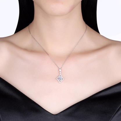 Women’s 925 Sterling Silver Rhombus Design Necklace, Fashion Jewelry for Party, Trendy Girl’s Pendant Necklace - Personalized Jewel