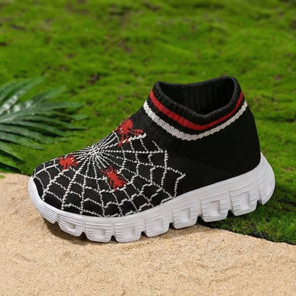 Spider Web Design Sneakers With Non Slip Sole