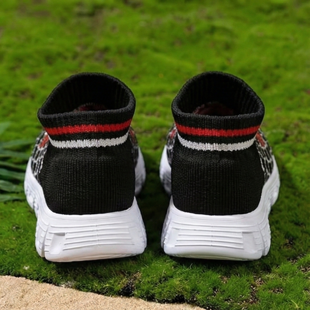 Spider Web Design Sneakers With Non Slip Sole