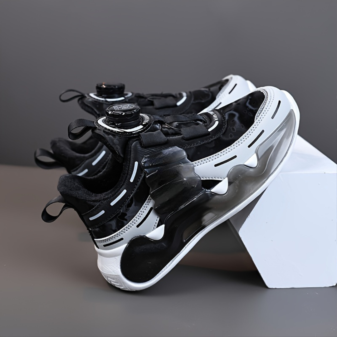 Casual Mesh Sneakers With EVA Sole And Dial Closure For Boys