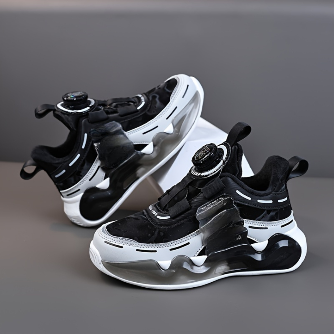 Casual Mesh Sneakers With EVA Sole And Dial Closure For Boys