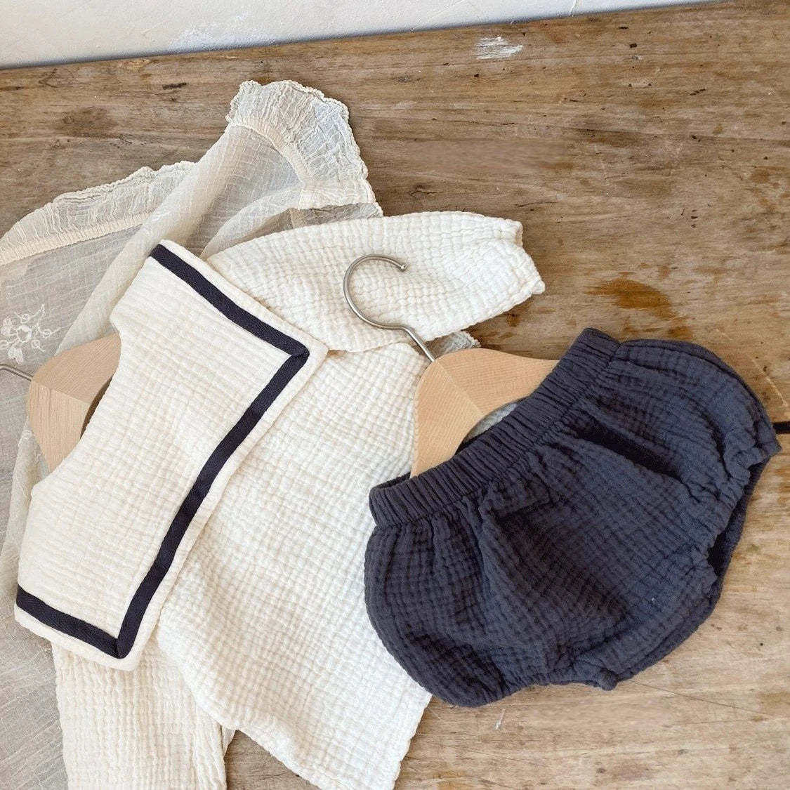 Two Pieces Collar Top And Shorts Clothing Set-Cozy Stroller