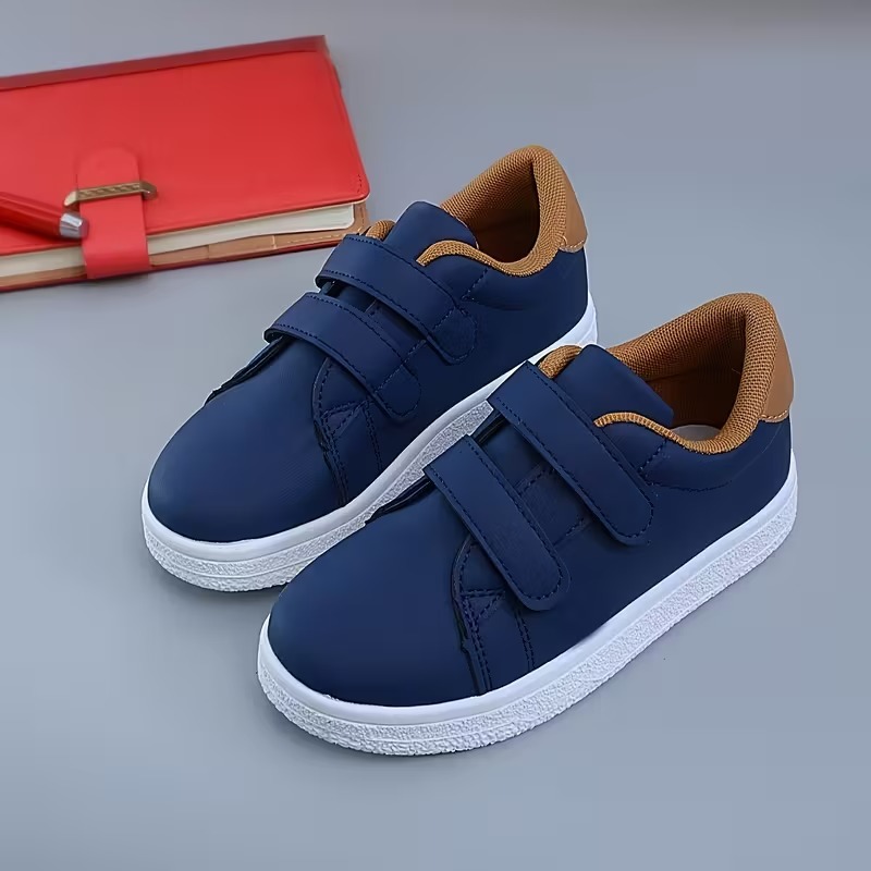 Low Top Outdoor Casual Shoes For Boys And Girls