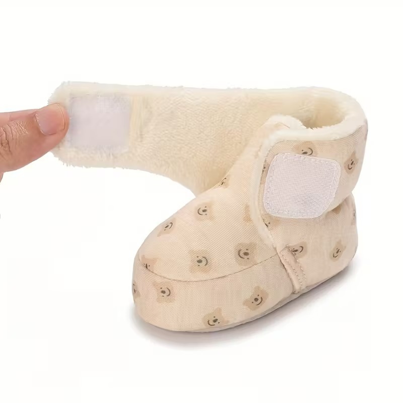 Winter Boots For Babies With Bear Embroidery And Soft Fabric