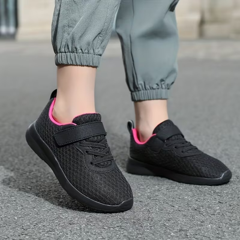 Casual Athletic Mesh Running Shoes With EVA Sole For Girls