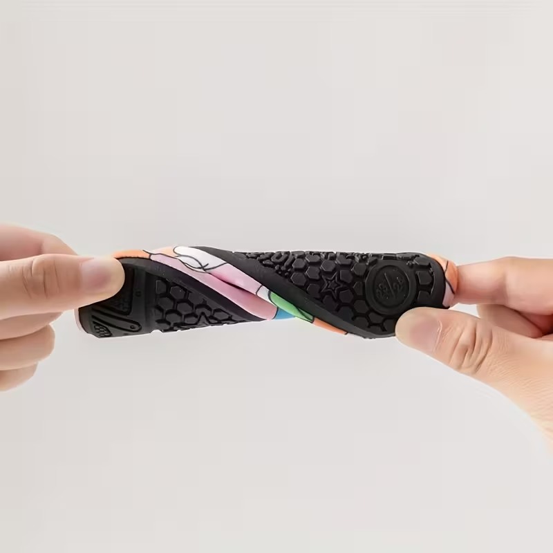 Non Slip Cartoon Water Shoes For Beach Activities For Kids