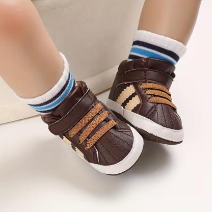 Casual And Comfortable Moccasins For Toddler