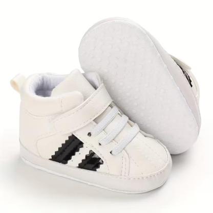 Casual And Comfortable Moccasins For Toddler