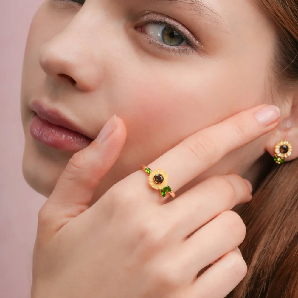 Floral Sunflower Themed Necklace And Ring