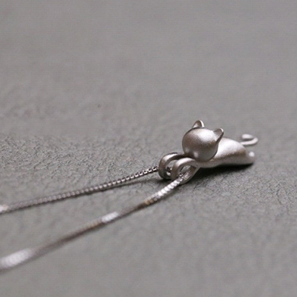 Climbing Cat Pendant-Florence Scovel