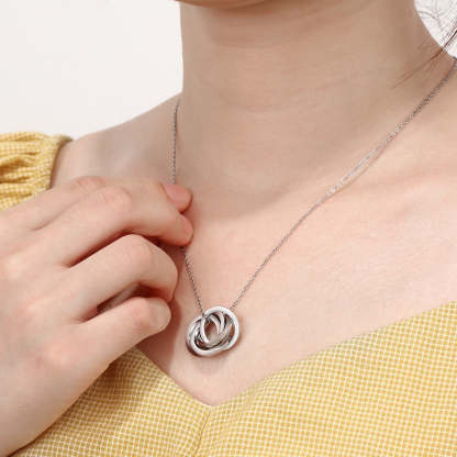 Personalized Intertwined Circles Engraved Necklace Customized 5 Family Names Stainless Steel Pendants for Women Girls-Florence Scovel