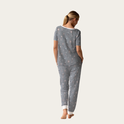 Women 2 Piece Pajama Set With Short Sleeve Lounge Top And Jogger Pants