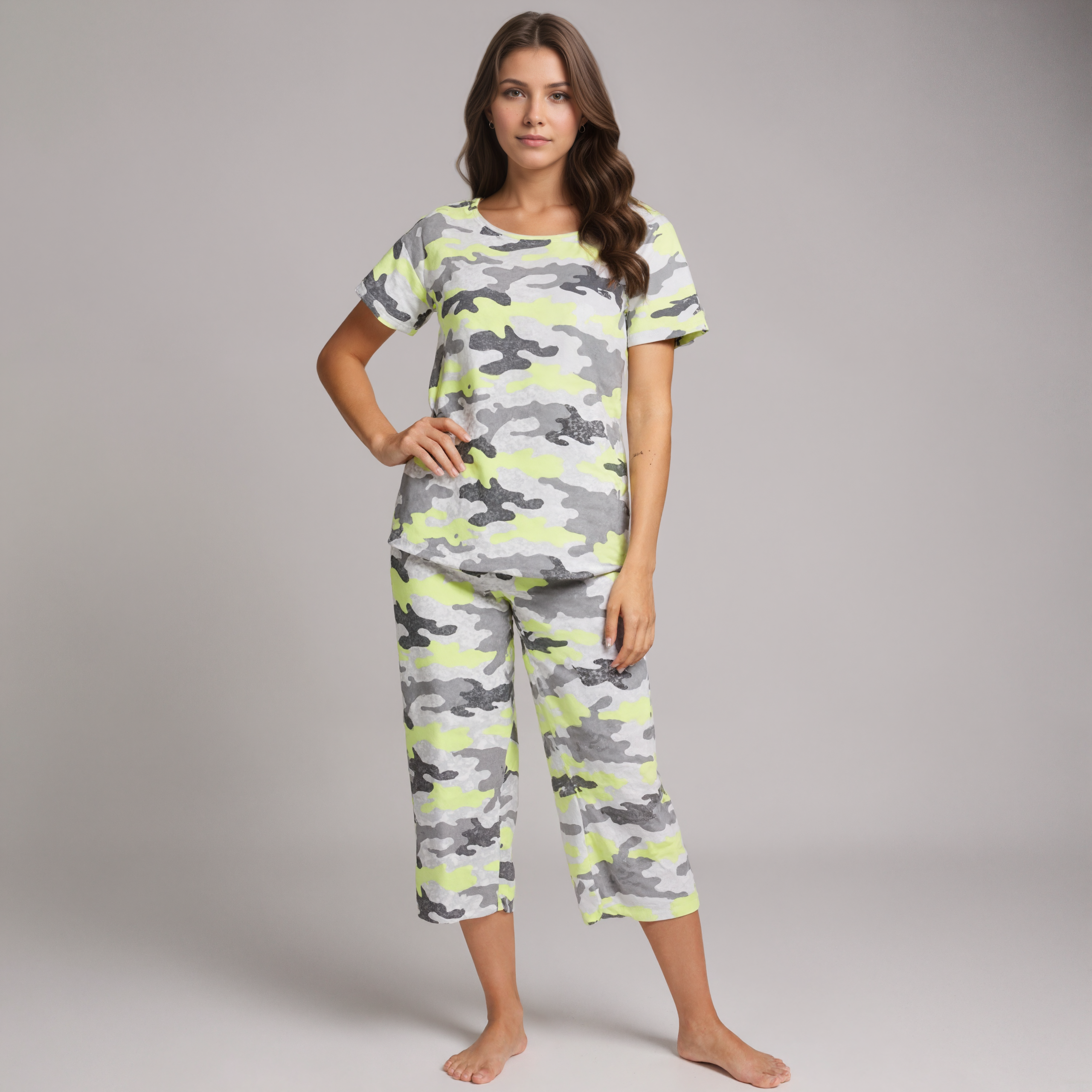 Pajama Set With Top And Capri Pants