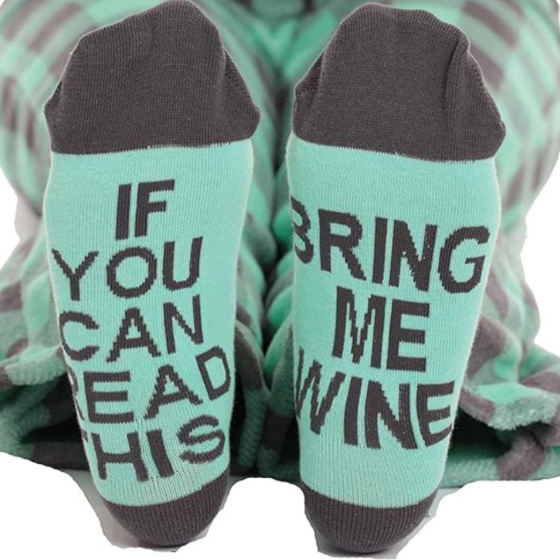 Long Sleeve Pajama Set With Pants And Matching Socks For Women