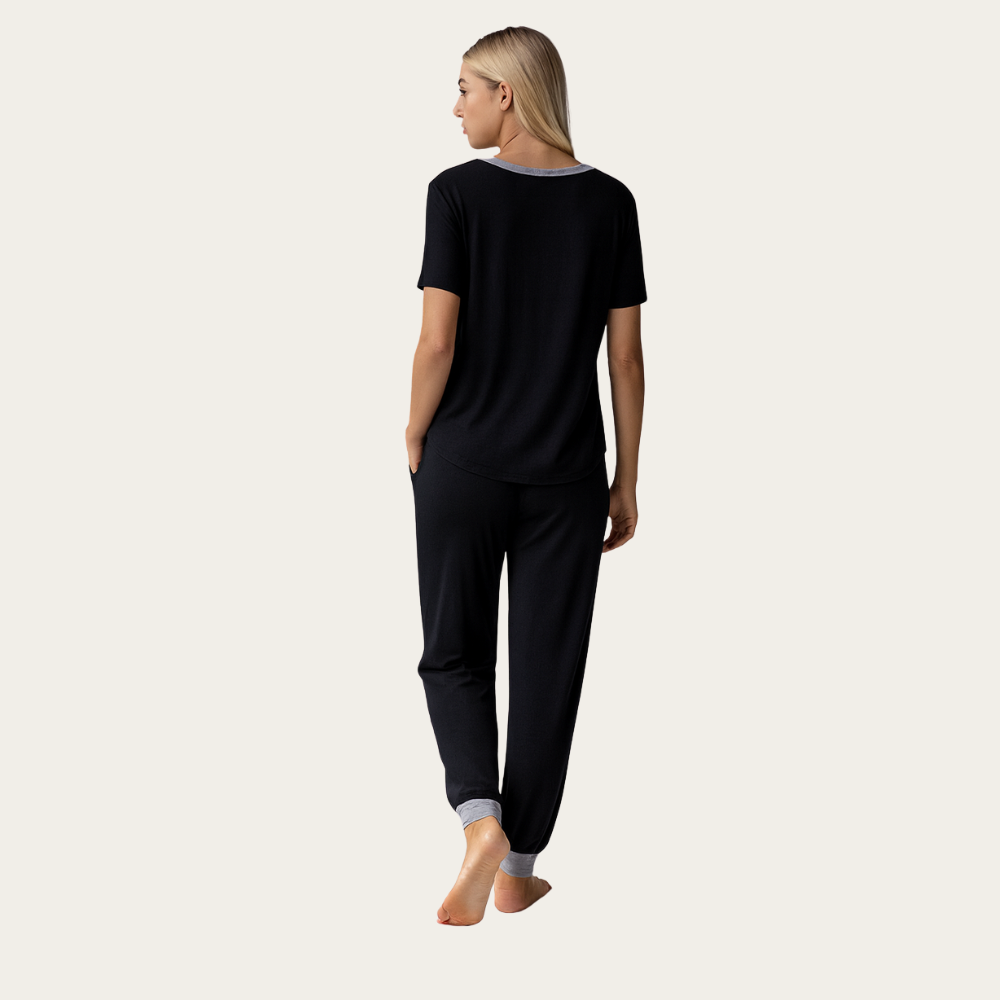 2 Piece Pajama Sleepwear Set For Women With Short Sleeve Top