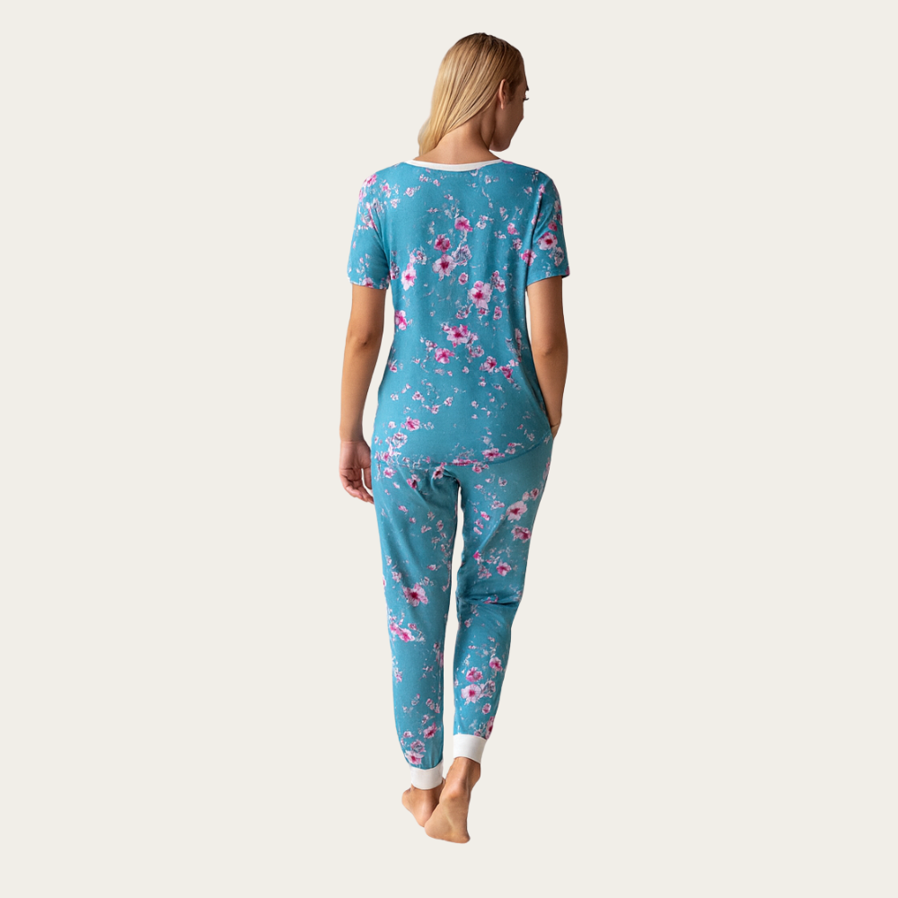 Women 2 Piece Pajama Set With Short Sleeve Lounge Top And Jogger Pants