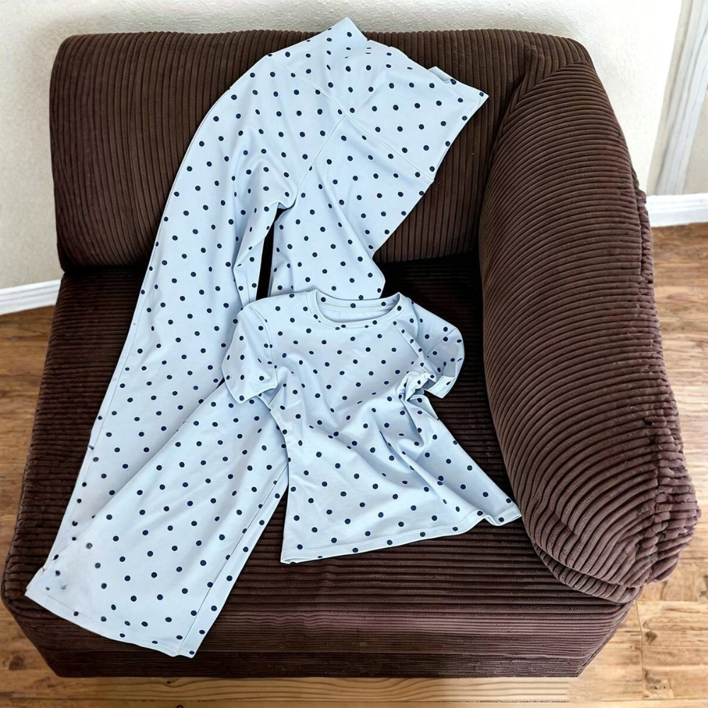 2 Pieces Polka Dot T Shirt And Pants Set For Women