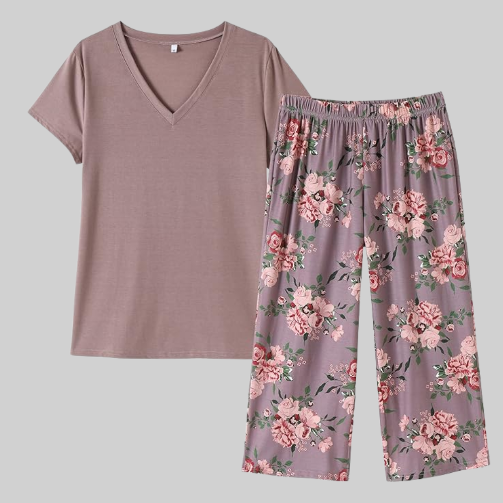 V Shape Women Pajama Set Top and Capri Lounge Sleepwear