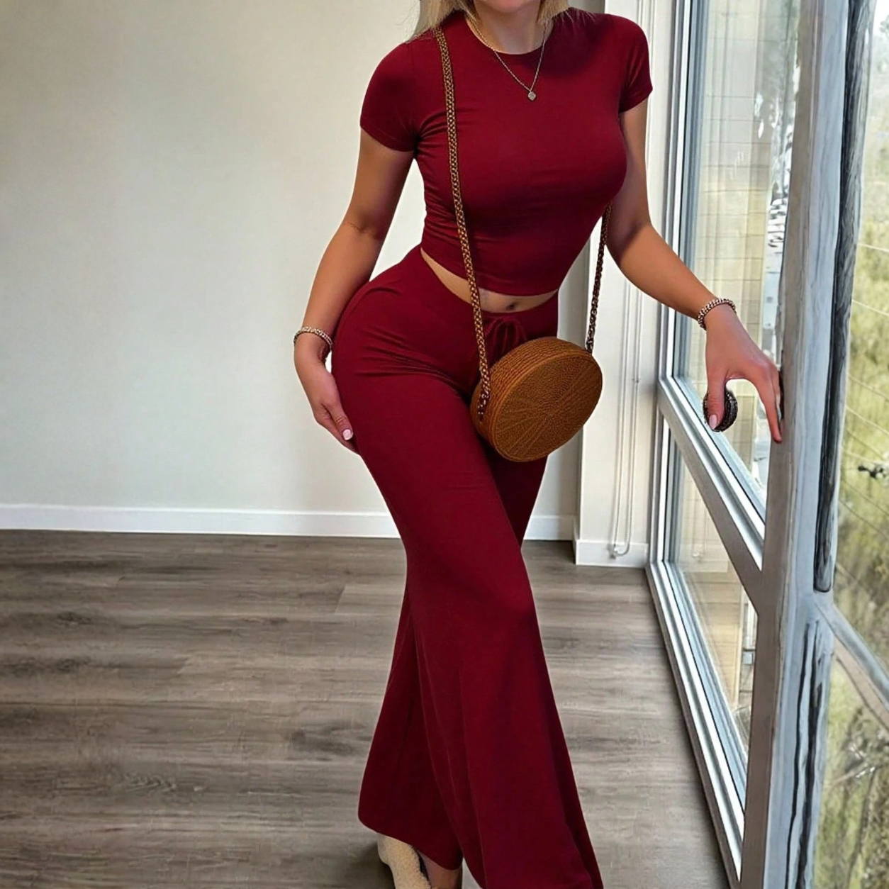 Fitted Short Sleeve T Shirt and Pants 2 Piece Casual Set for Women