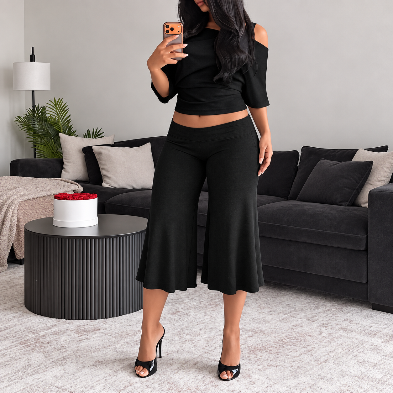 Asymmetrical Cropped T Shirt and Wide Cut Capri Pants 2 Piece Casual Set for Women