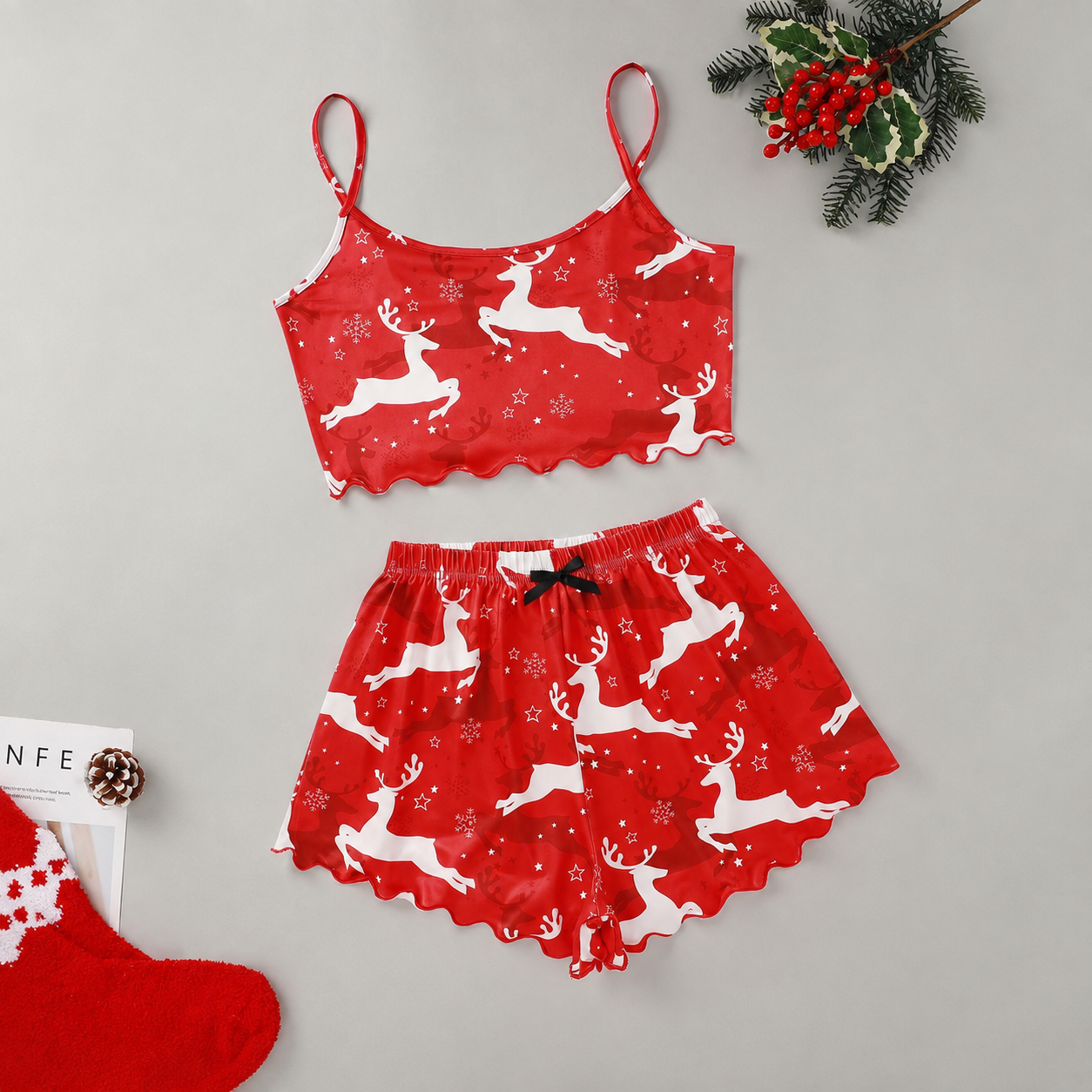 2 Pieces Printed Halloween Themed Matching Pajama Set For Women