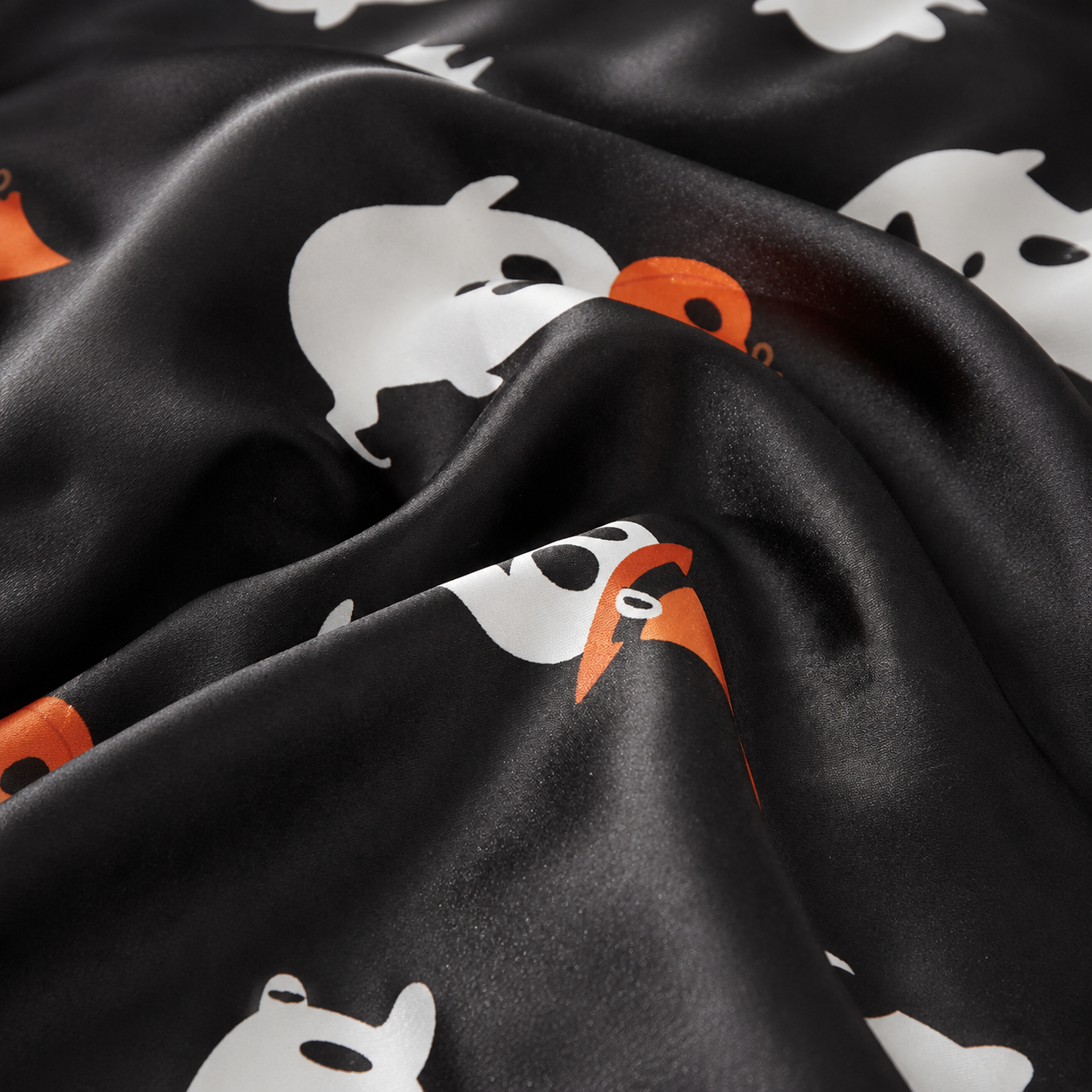 2 Piece Halloween Cartoon Print Shirt And Short Set For Women