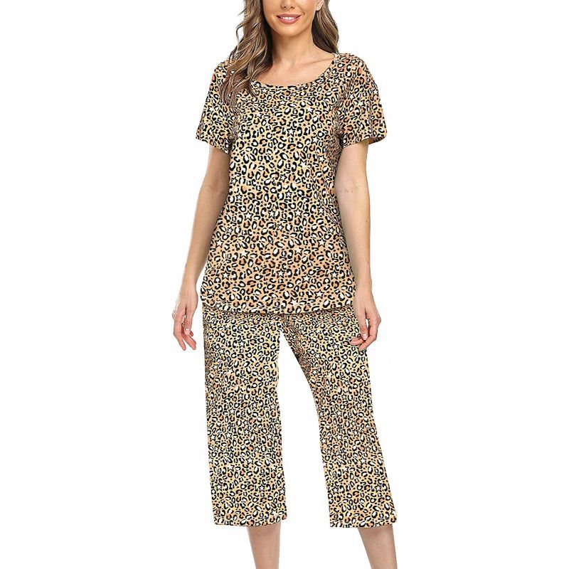 Sleepwear Tops With Capri Pants