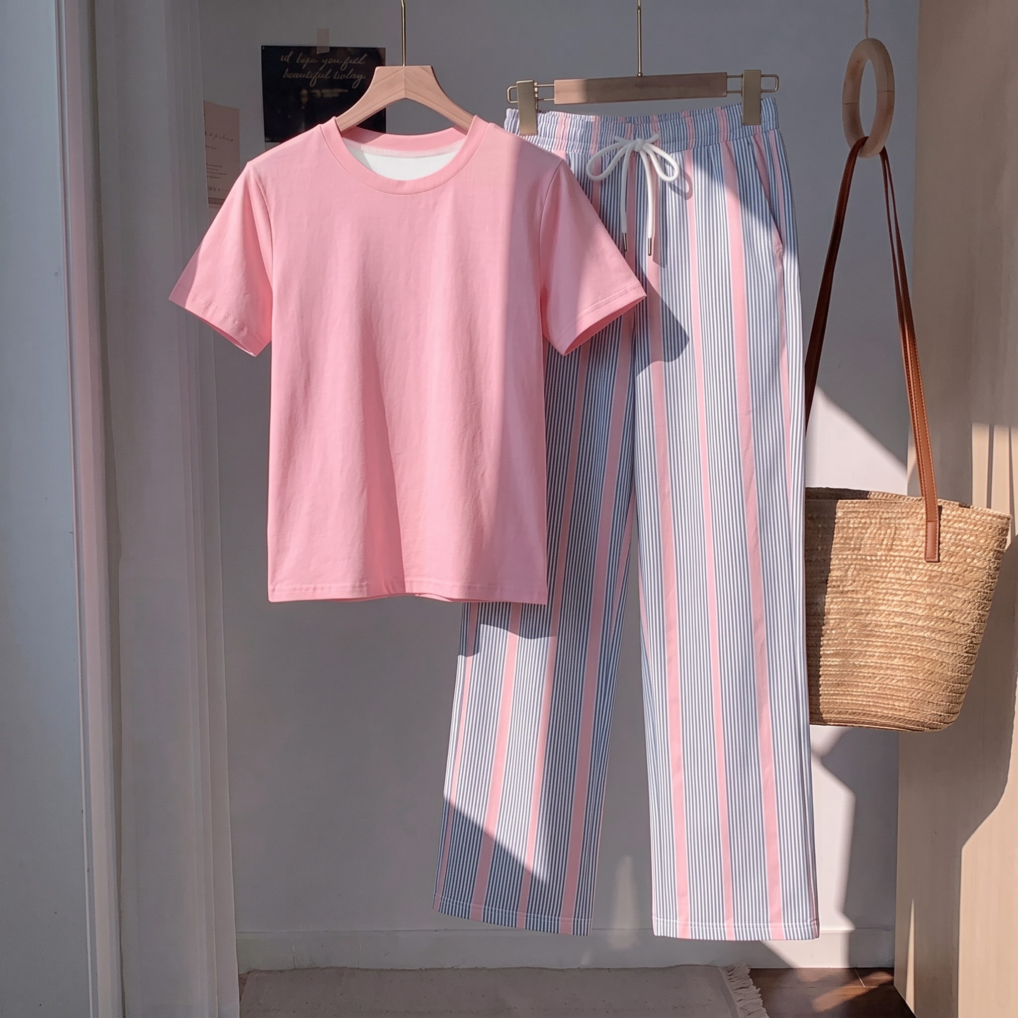 Striped Print Short Sleeve Top and Pants 2 Piece Vacation Set for Women